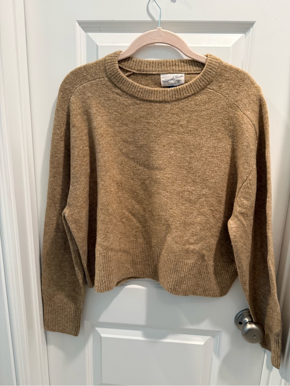 Universal Thread Camel Crewneck Sweater